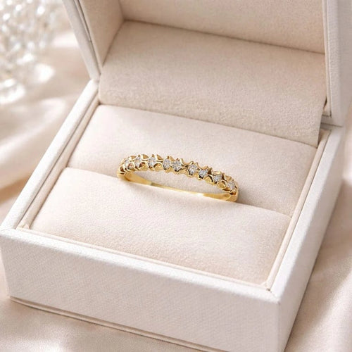Bague 57 Bague alliance ondulée en or jaune 750 sertie de diamants 58 Facettes 50411