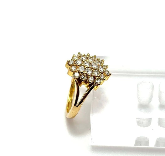 Bague 52 Bague motif floral en or jaune 18 carats et diamants 58 Facettes 50413