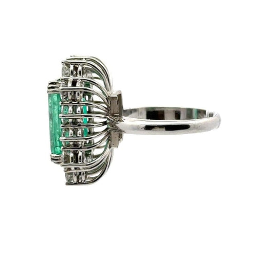 Bague 54 Bague rosette en or blanc 18 carats avec émeraude et diamants 58 Facettes 50200
