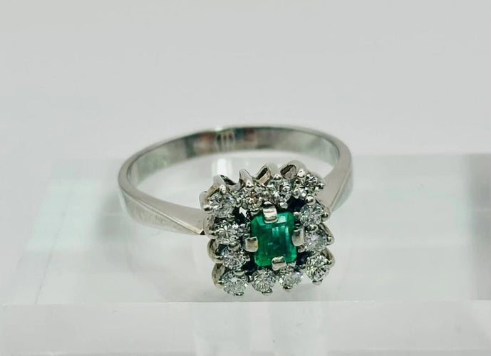 Bague 57 Bague halo en or 14 carats avec émeraude et diamants 58 Facettes 50267