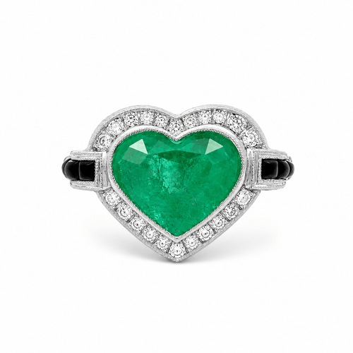 Bague 53 Bague en platine avec émeraude taille cœur, diamants et onyx 58 Facettes 50280