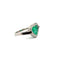 Bague 53 Bague en platine avec émeraude taille cœur, diamants et onyx 58 Facettes 50280