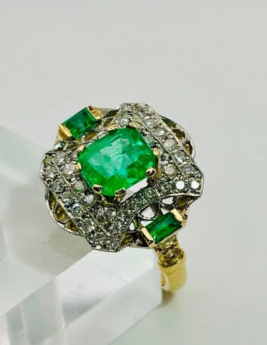 Bague 54 Bague Art déco en or jaune et blanc 750 avec émeraudes et diamants 58 Facettes 50296