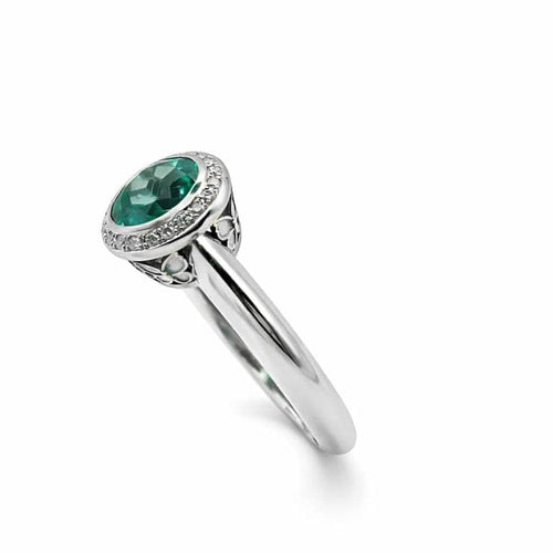 Bague 54 Lumière d’émeraude - Bague en or blanc 750, émeraude et diamants 58 Facettes 50345