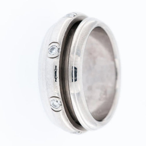 Bague 55 Piaget Possession - Bague modèle large en or blanc 18 carats et diamants 58 Facettes