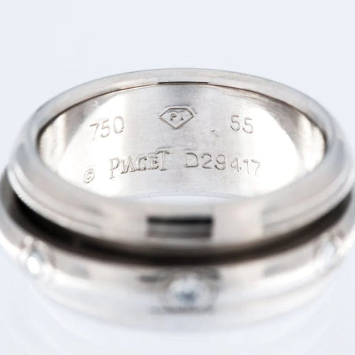 Bague 55 Piaget Possession - Bague modèle large en or blanc 18 carats et diamants 58 Facettes