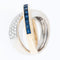 Bague 51 Alfieri & St John - Bague en or 18 carats avec diamants et saphir bleu 58 Facettes
