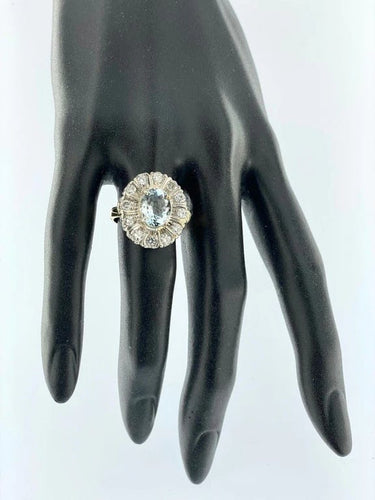 Bague 54.5 Bague - aigue-marine 2,25 ct et diamants en or jaune 18 carats 58 Facettes