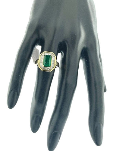 Bague 53 Bague cocktail rétro française en or jaune 18 carats, diamants et émeraude 58 Facettes