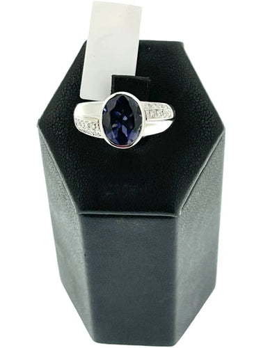 Bague 52.5 Bague cocktail en or blanc 18 carats avec iolite et diamants 58 Facettes