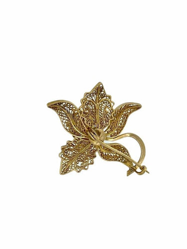 Broche Broche à fleurs en filigrane d’or jaune 18 carats 58 Facettes