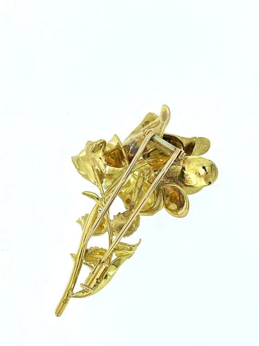 Broche Broche rose en or jaune et blanc 18 carats avec diamant 58 Facettes