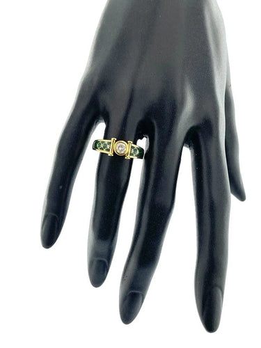 Bague 55.5 Korloff - Bague en or jaune 18 carats avec diamants et émail vert 58 Facettes