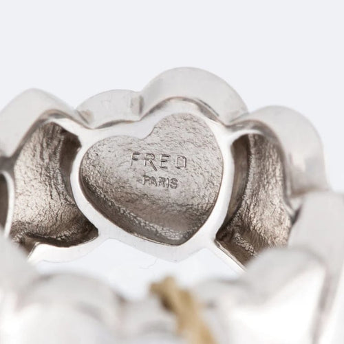 Bague 48 FRED - Bague cœur en or blanc 18 carats et diamants 58 Facettes