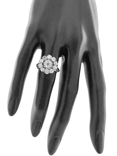 Bague 54 Bague cocktail Art déco en or blanc 18 carats avec diamants 58 Facettes