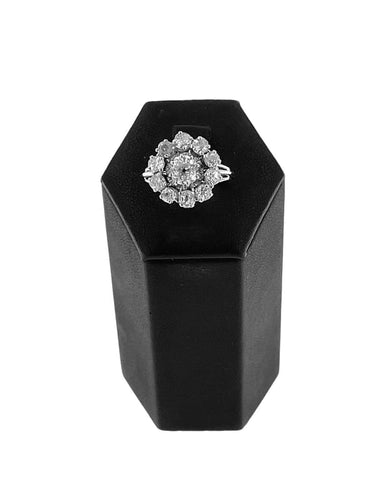 Bague 54 Bague cocktail Art déco en or blanc 18 carats avec diamants 58 Facettes