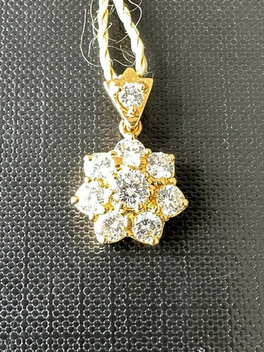 Pendentif Pendentif marguerite en or jaune 18 carats et diamants 58 Facettes