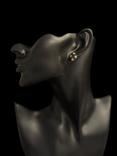 Boucles d'oreilles Clous d’oreilles - Saphirs et diamants en or 18 carats 58 Facettes