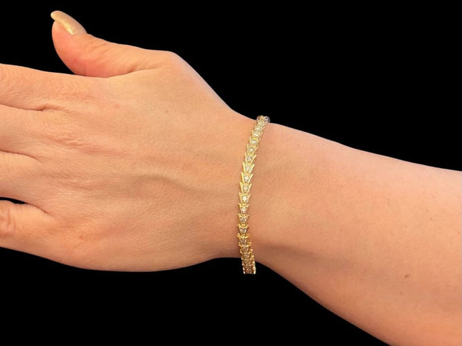 Bracelet Bracelet tennis en or jaune 14 carats avec diamants 58 Facettes