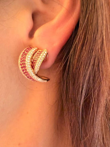 Boucles d'oreilles Boucles d’oreilles en or rose 18 carats avec diamants et rubis 58 Facettes