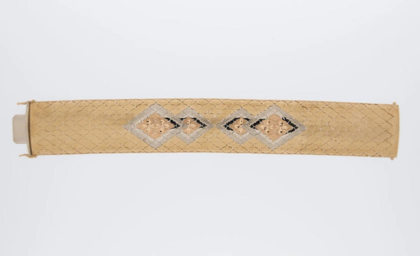 Bracelet Bracelet manchette Art déco en triple or 18 carats 58 Facettes
