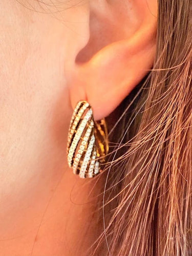 Boucles d'oreilles Créoles en or rose et blanc 18 carats avec diamants 58 Facettes