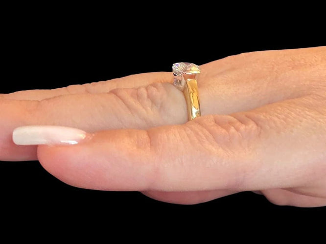 Bague 54 Bague solitaire en or jaune et blanc 18 carats avec diamant 1,30 ct 58 Facettes