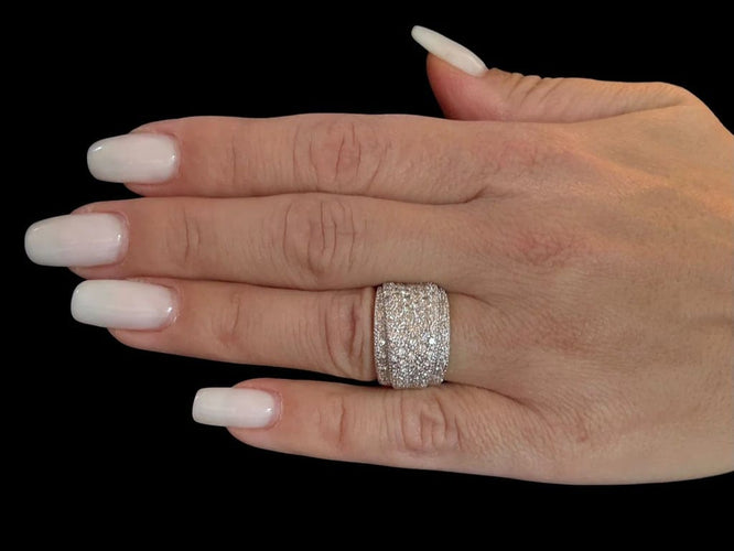 Bague 53.5 Bague en or blanc 18 carats avec diamant 1,50 ct 58 Facettes