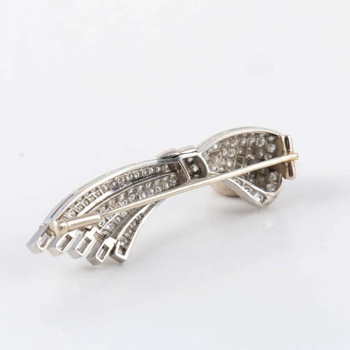Broche Broche nœud en platine et diamants 58 Facettes 1
