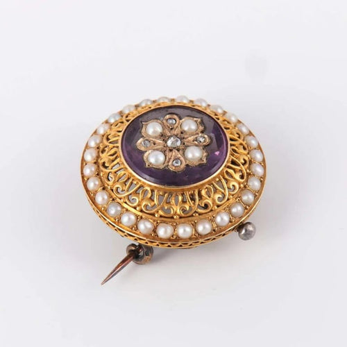 Broche Broche fleur en or jaune avec améthyste, perles et diamants 58 Facettes 1