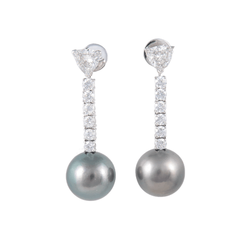Boucles d'oreilles Boucles d'oreilles pendantes en or blanc 18 ct, perles de Tahiti et diamants 58 Facettes 1