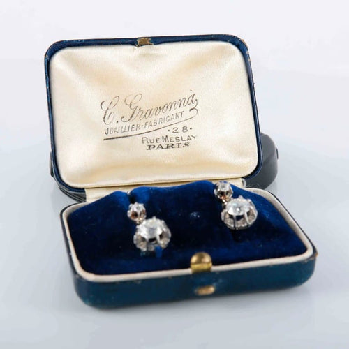 Boucles d'oreilles Boucles d'oreilles dormeuses en or blanc 750 serties de diamants 58 Facettes 220367