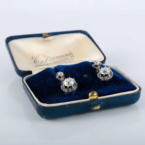 Boucles d'oreilles Boucles d'oreilles dormeuses en or blanc 750 serties de diamants 58 Facettes 220367