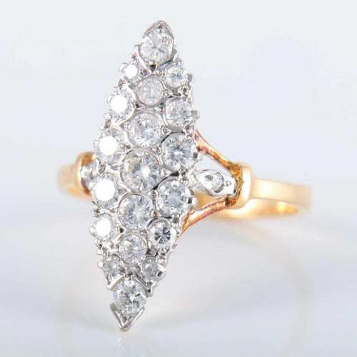 Bague 56 Bague marquise ancienne en or jaune 750 et diamants 58 Facettes