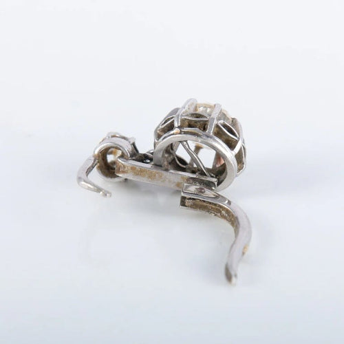 Boucles d'oreilles Boucles d'oreilles dormeuses en or blanc 750 ornées de diamants 58 Facettes 220393