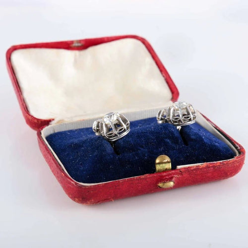 Boucles d'oreilles Boucles d'oreilles dormeuses en or blanc 750 ornées de diamants 58 Facettes 220393