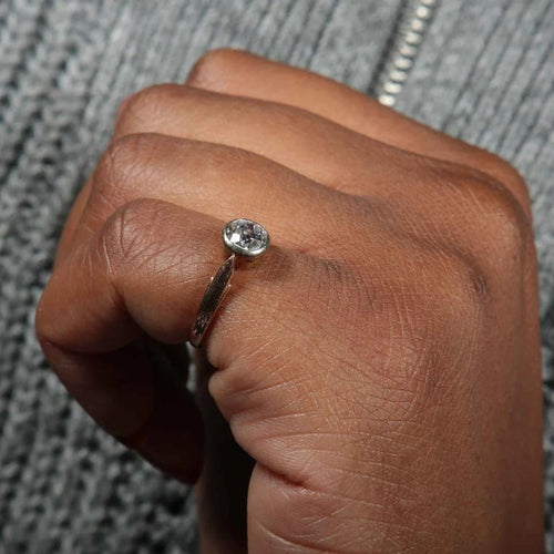 Bague 51 Bague solitaire serti clos en or rose 14K et diamant 58 Facettes 220383