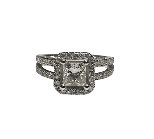 Bague 46 Bague solitaire en or blanc 18K et diamants 58 Facettes