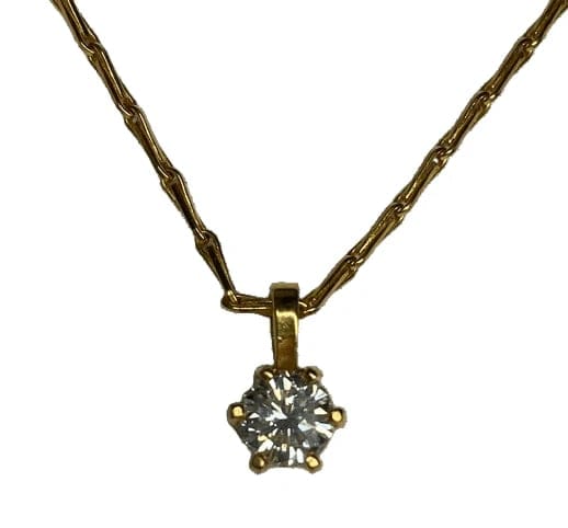 Collier Collier avec pendentif en or jaune 18K et diamant 0,90 ct 58 Facettes