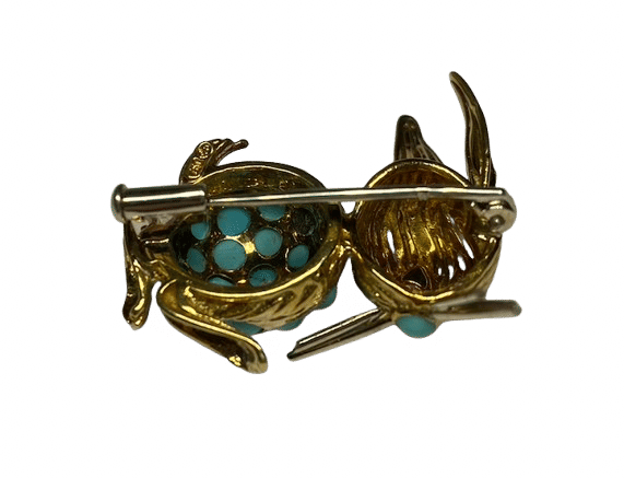 Broche Broche lapin en or jaune 18K avec turquoises et rubis 58 Facettes