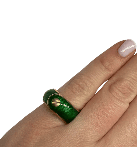 Bague 48 Van Cleef & Arpels - Bague vintage en or jaune 18K et émail vert 58 Facettes