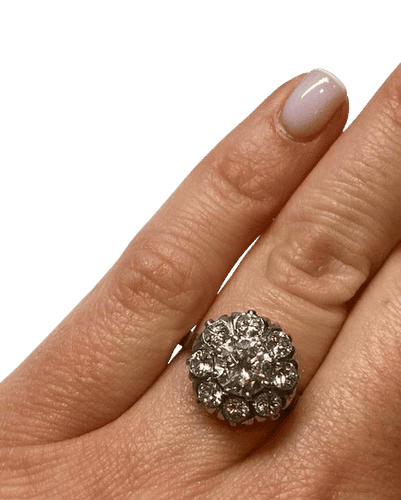 Bague 54 Bague en or blanc 18K et platine avec diamants 58 Facettes