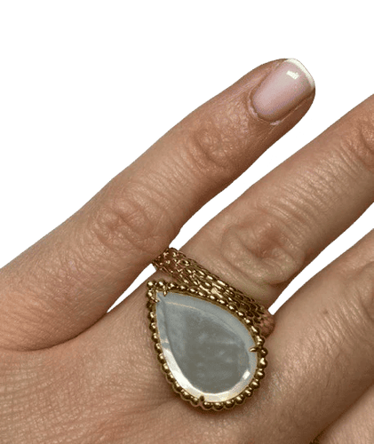 Bague 53 Boucheron Serpent de Bohème - Bague en or jaune 18K et nacre 58 Facettes 250163