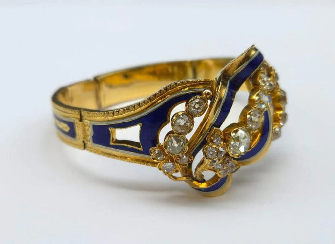 Bracelet Bracelet articulé en or jaune 18K, émail et diamants, fin XIXe siècle 58 Facettes