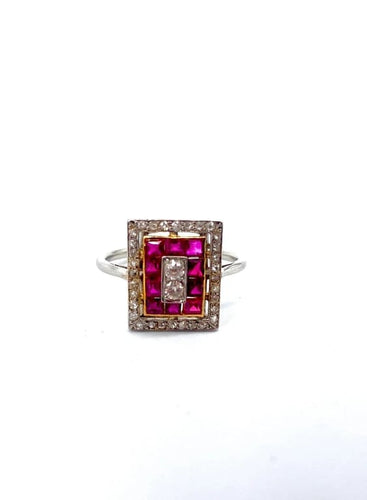 Bague 55 Bague Art déco en platine avec diamants et rubis calibrés 58 Facettes BO/250341