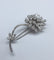 Broche Broche motif floral en platine et diamants 58 Facettes 250194