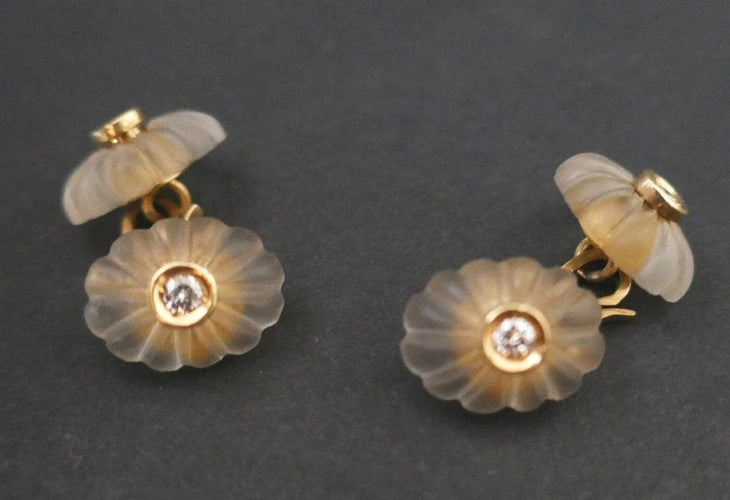 Boutons de manchette Boutons de manchette en or 18 carats, cristal de roche et diamants 58 Facettes 786702