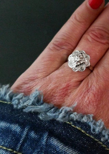 Bague 52 Bague Art déco en or et platine sertie de diamants 58 Facettes