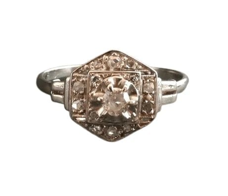 Bague 57 Bague Art déco en or blanc 18 carats et diamants 58 Facettes