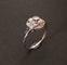 Bague 57 Bague Art déco en or blanc 18 carats et diamants 58 Facettes